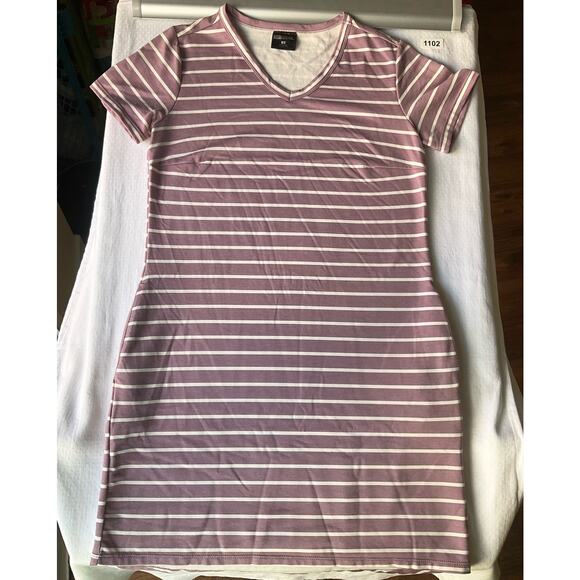 32 Degrees Women’s Short Sleeve Thick Mini Dress size S, Purple & White Striped - Picture 1 of 9